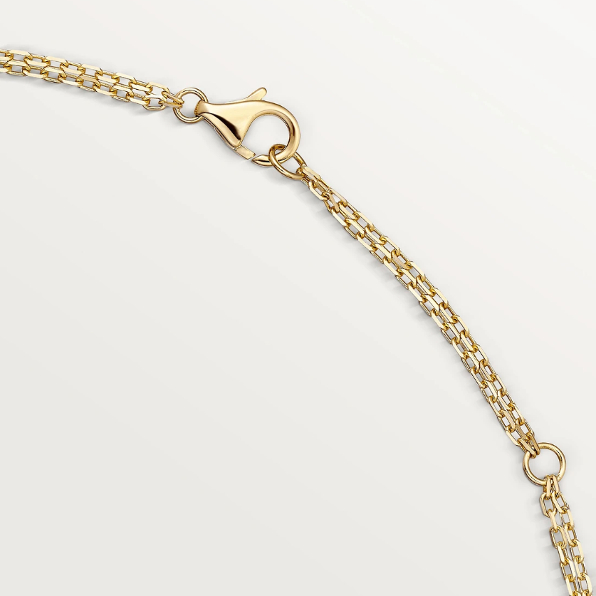 COLLIER LOVE