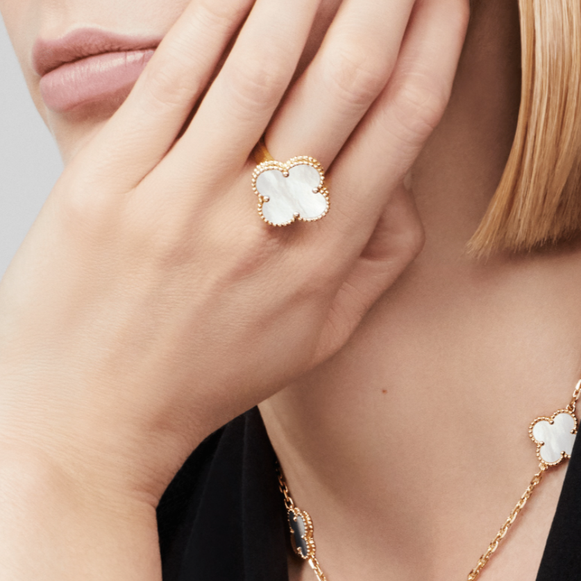 BAGUE TREFLE